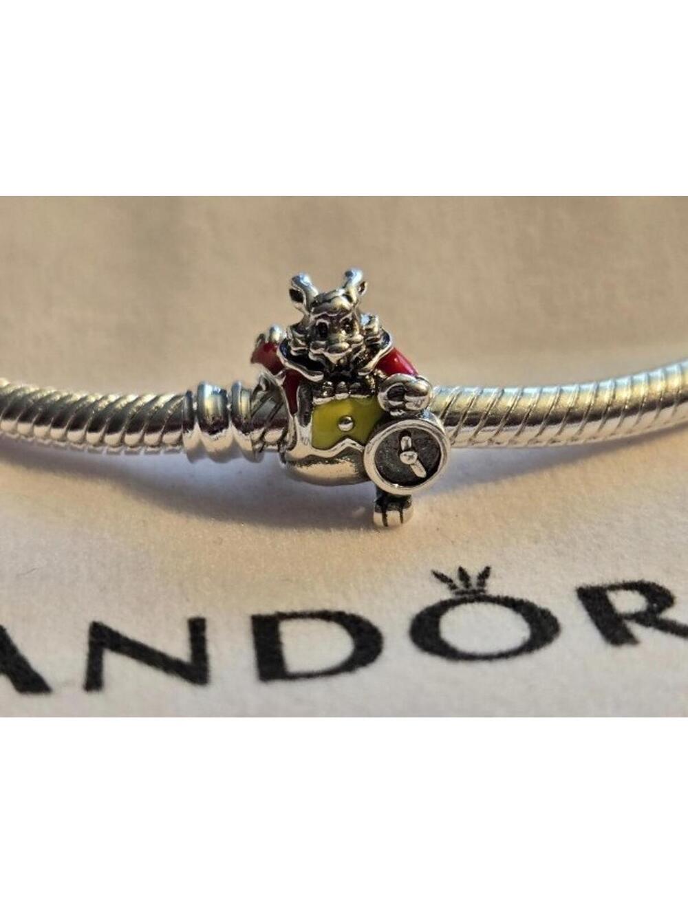 Disney pandora alice in wonderland